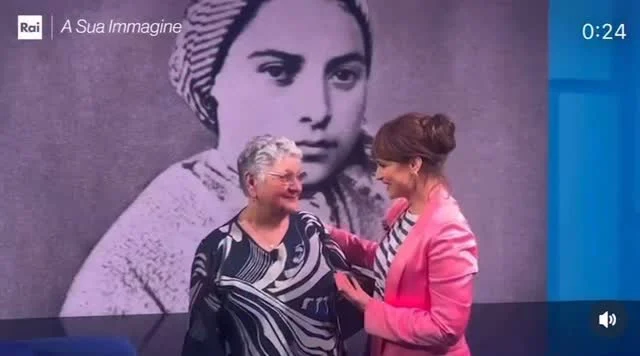 Antonietta sarà la protagonista della nostra puntata, una testimonianza all’insegna della bellezza: Antonietta è stata miracolata a Lourdes, non camminava più….il resto alle 16.00 su @rai1official 
.
.
@asuaimmaginerai @raicultura @raiplay_official #instagram #instamood #instadaily #love #pictureoftheday #picoftoday #photography #follo #followｍe